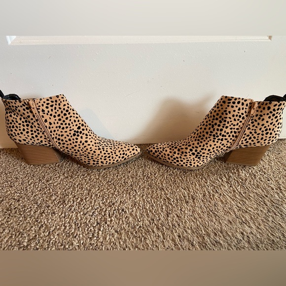 Leopard ankle boots - Picture 3 of 6